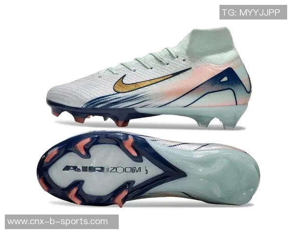 C罗穿的足球鞋揭秘：如何选择适合自己的运动装备与提升球技的秘诀