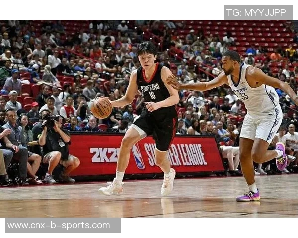 杨瀚森首秀表现出色助攻精彩引发全场瞩目与热议